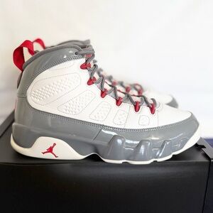 AUTHENTIC Jordan 9 Retro Fire Red size 8 CT8019-162 2022 PRE-OWNED